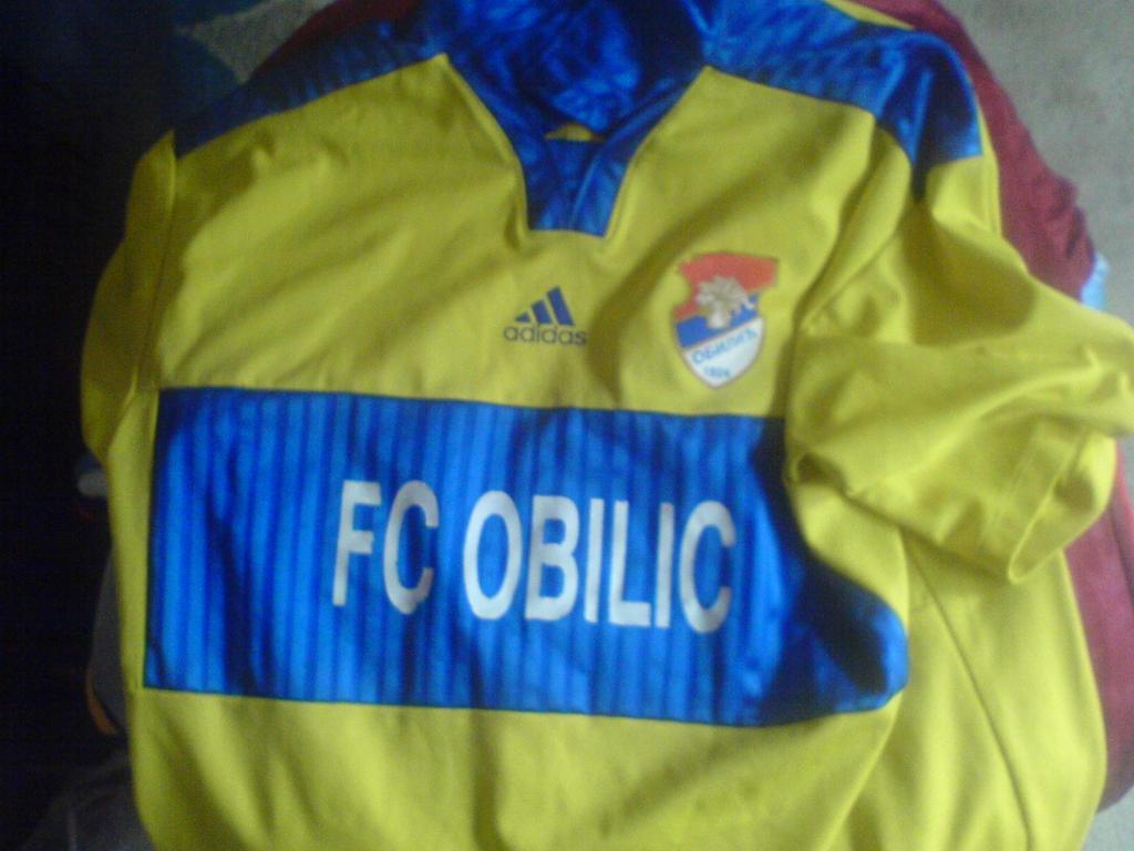 maillot équipe de obilic belgrade domicile 1999-2000 rétro