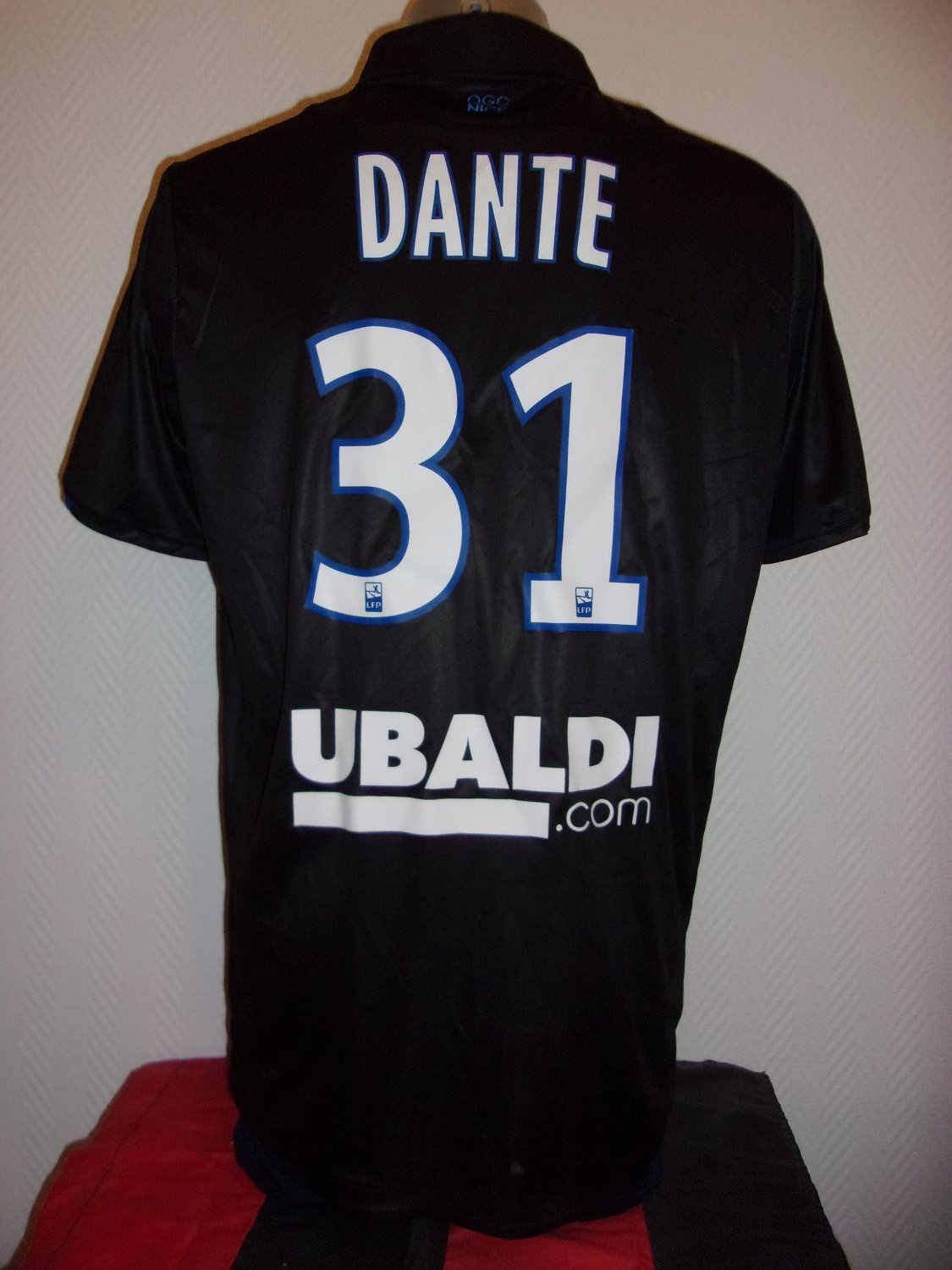 maillot équipe de ogc nice third 2017-2018 rétro