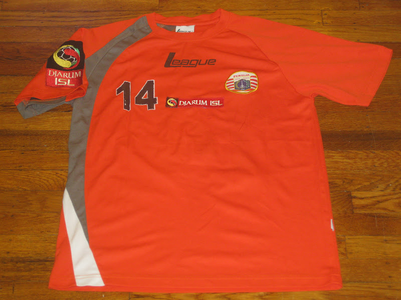 maillot équipe de persija jakarta domicile 2010-2011 rétro