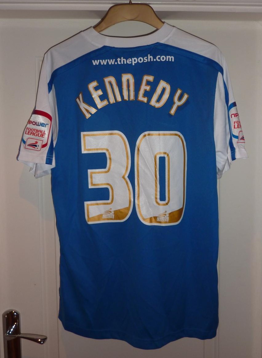 maillot équipe de peterborough united domicile 2011-2012 pas cher maillot équipe de peterborough united domicile 2011-2012 pas cher
