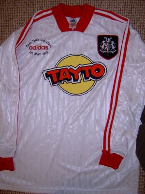 maillot équipe de portadown fc exterieur 1999-2000 rétro