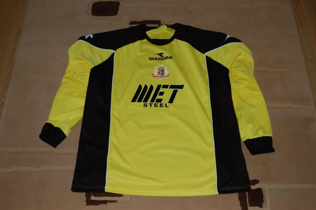 maillot équipe de portadown fc gardien 2006-2007 rétro