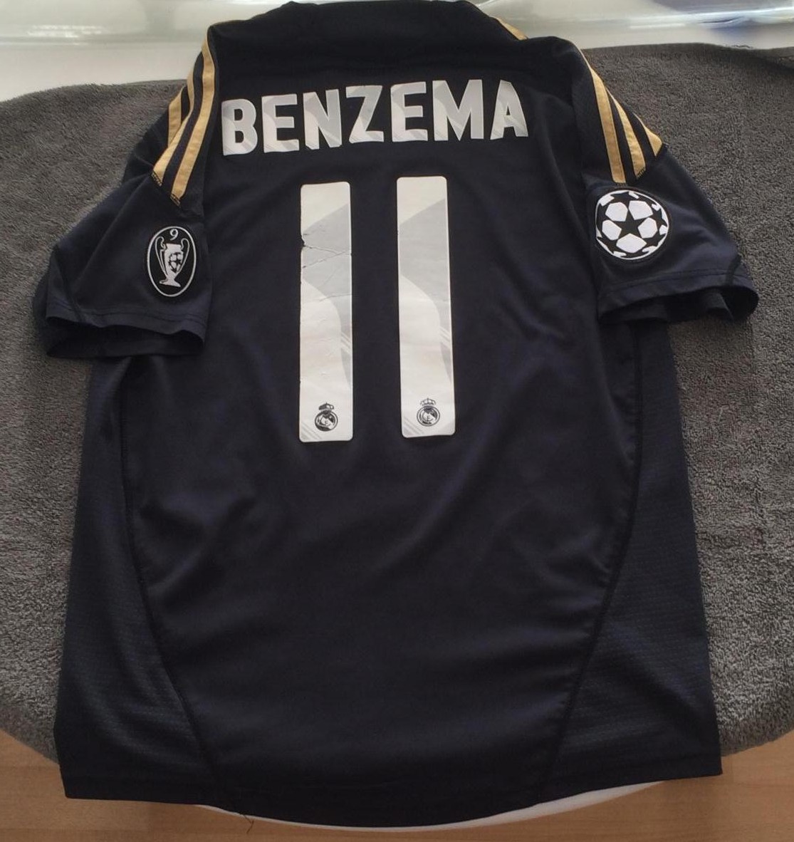 maillot équipe de real madrid third 2009-2010 pas cher maillot équipe de real madrid third 2009-2010 pas cher