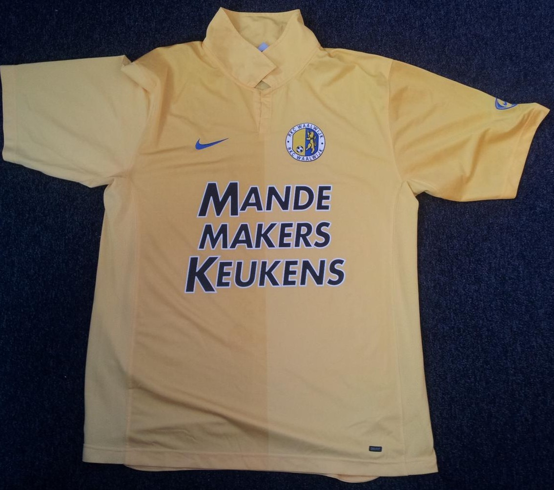 maillot équipe de rkc waalwijk domicile 2006-2007 rétro