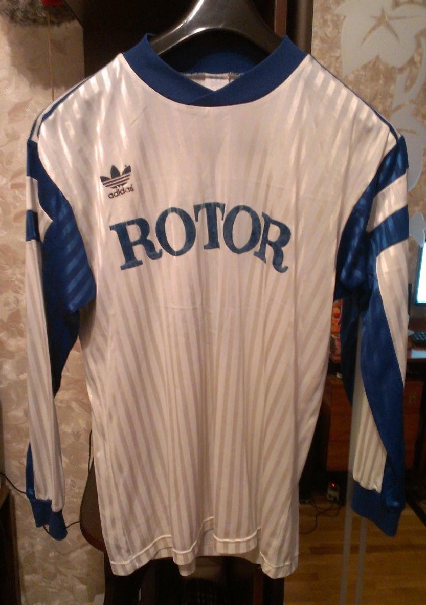 maillot équipe de sc rotor volgograd domicile 1993 rétro