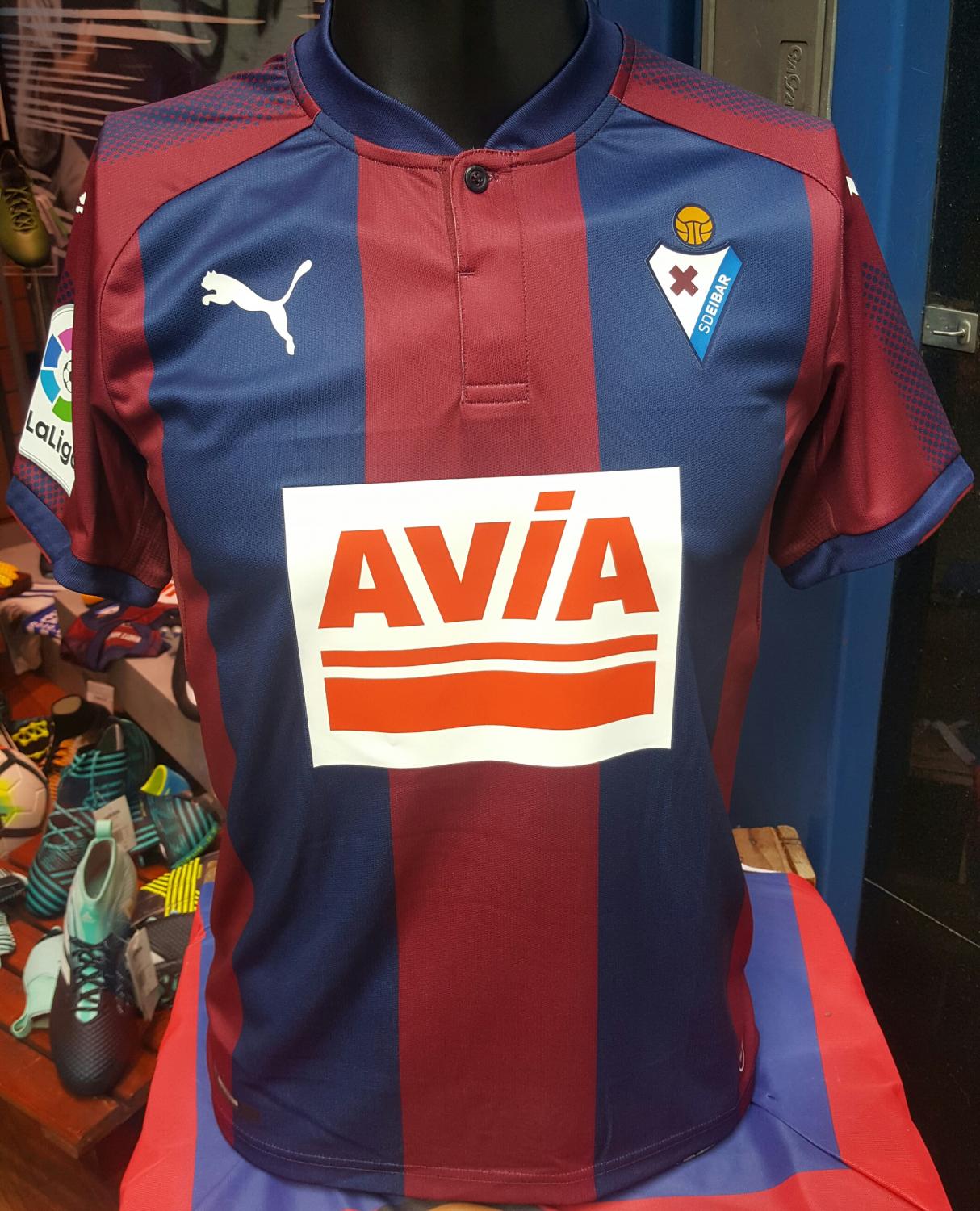 maillot équipe de sd eibar domicile 2017-2018 rétro