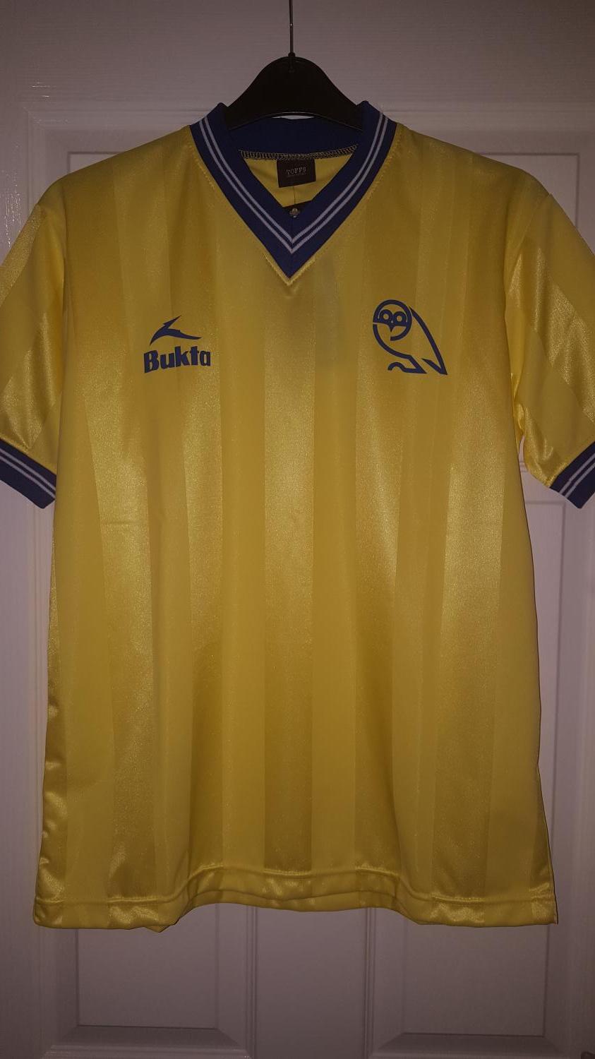 maillot équipe de sheffield wednesday réplique 1983-1984 pas cher maillot équipe de sheffield wednesday réplique 1983-1984 pas cher