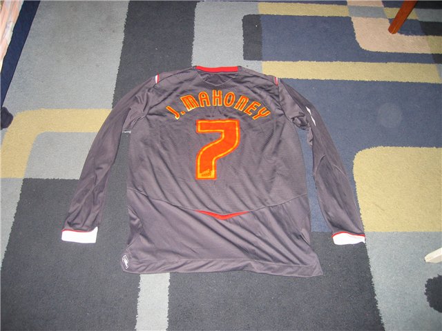 maillot équipe de southampton fc exterieur 2008-2009 rétro maillot équipe de southampton fc exterieur 2008-2009 rétro