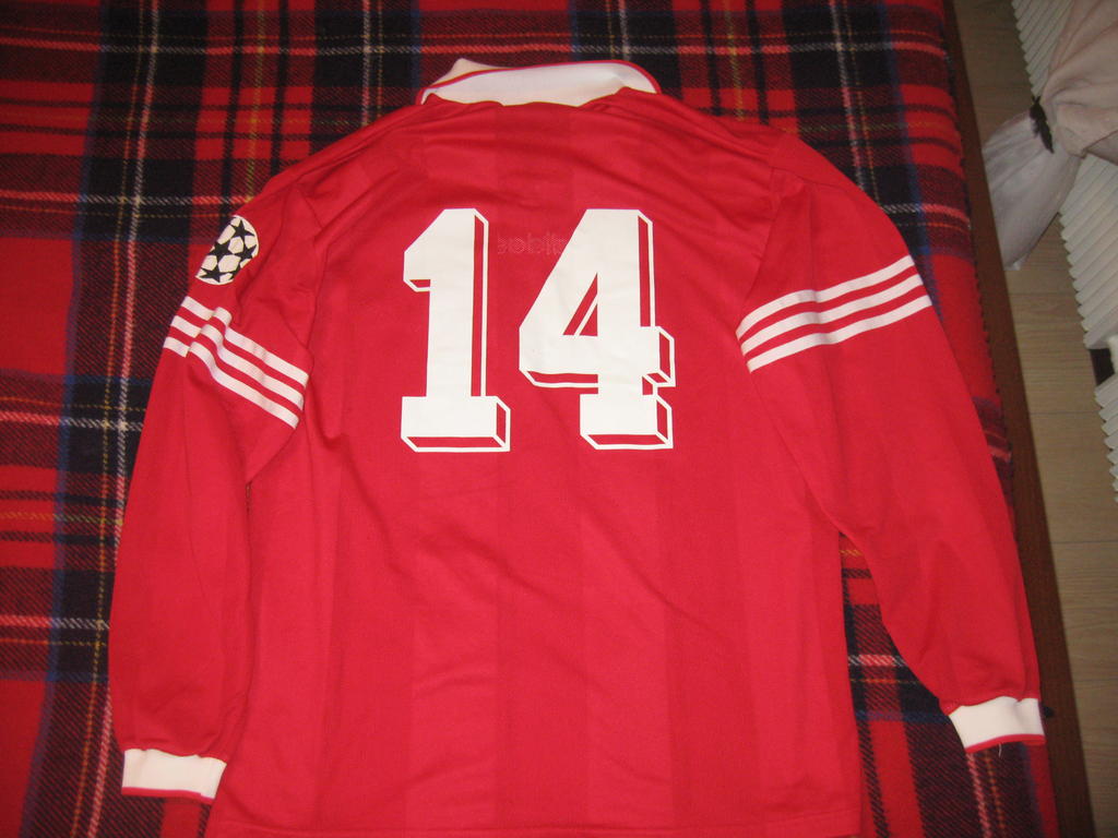 maillot équipe de spartak moscou domicile 1996 rétro maillot équipe de spartak moscou domicile 1996 rétro