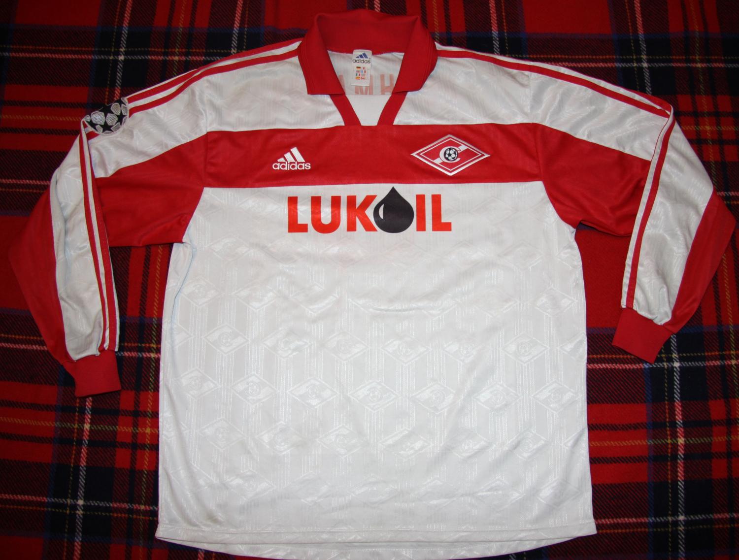 maillot équipe de spartak moscou exterieur 2000 rétro
