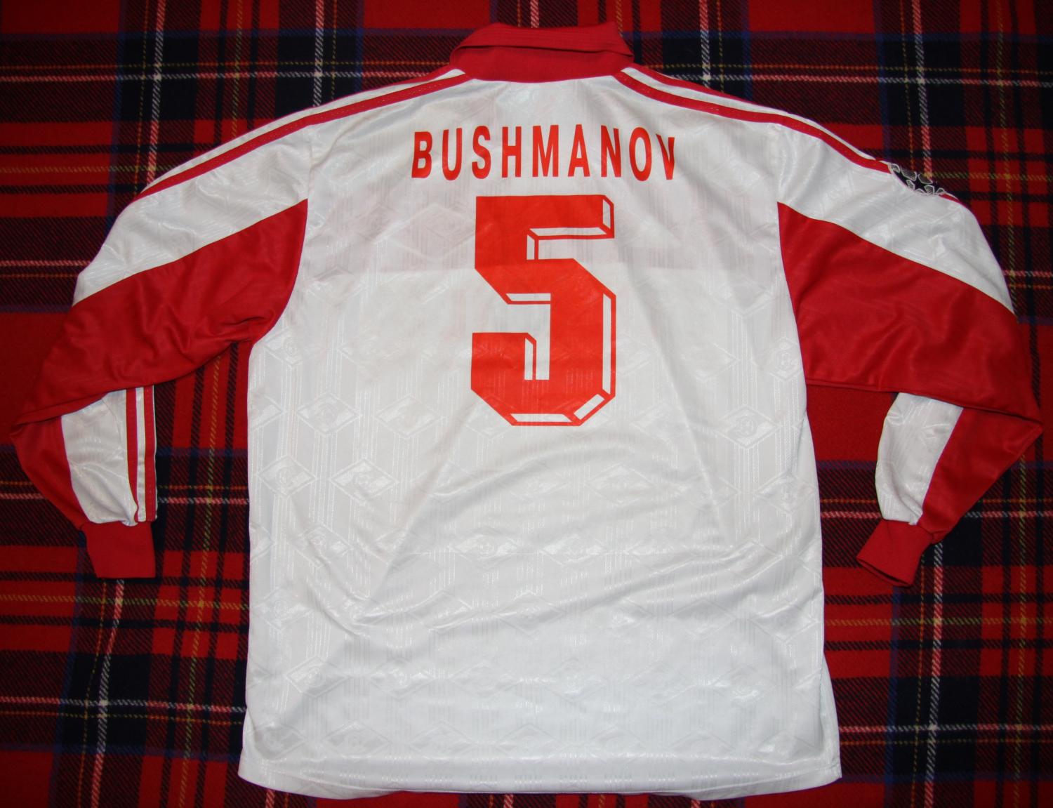 maillot équipe de spartak moscou exterieur 2000 rétro maillot équipe de spartak moscou exterieur 2000 rétro