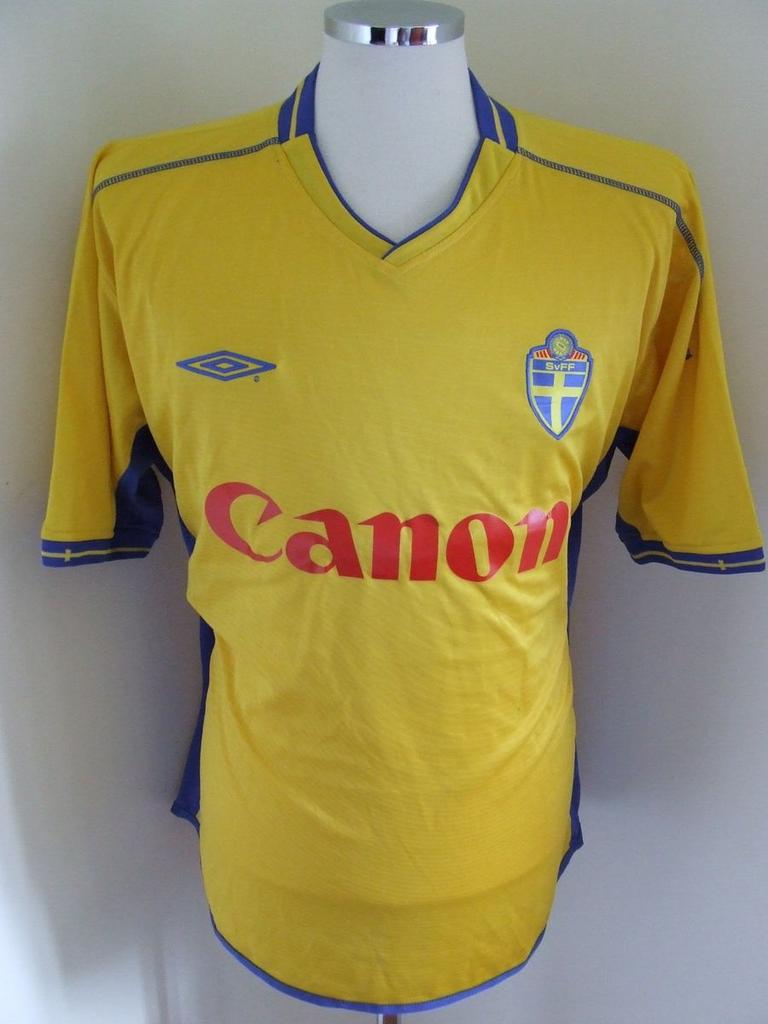 maillot équipe de suède domicile 2004 pas cher