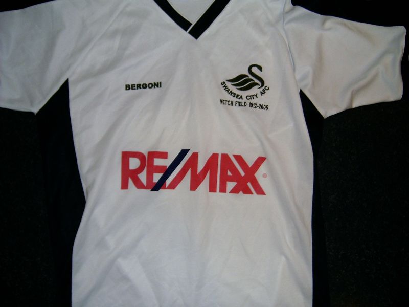 maillot équipe de swansea afc domicile 2004-2005 rétro