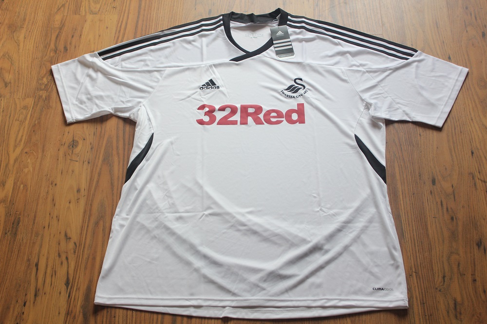 maillot équipe de swansea afc domicile 2011-2012 rétro