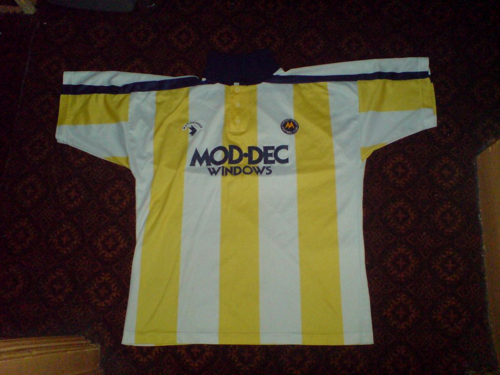 maillot équipe de torquay united domicile 1991-1993 pas cher