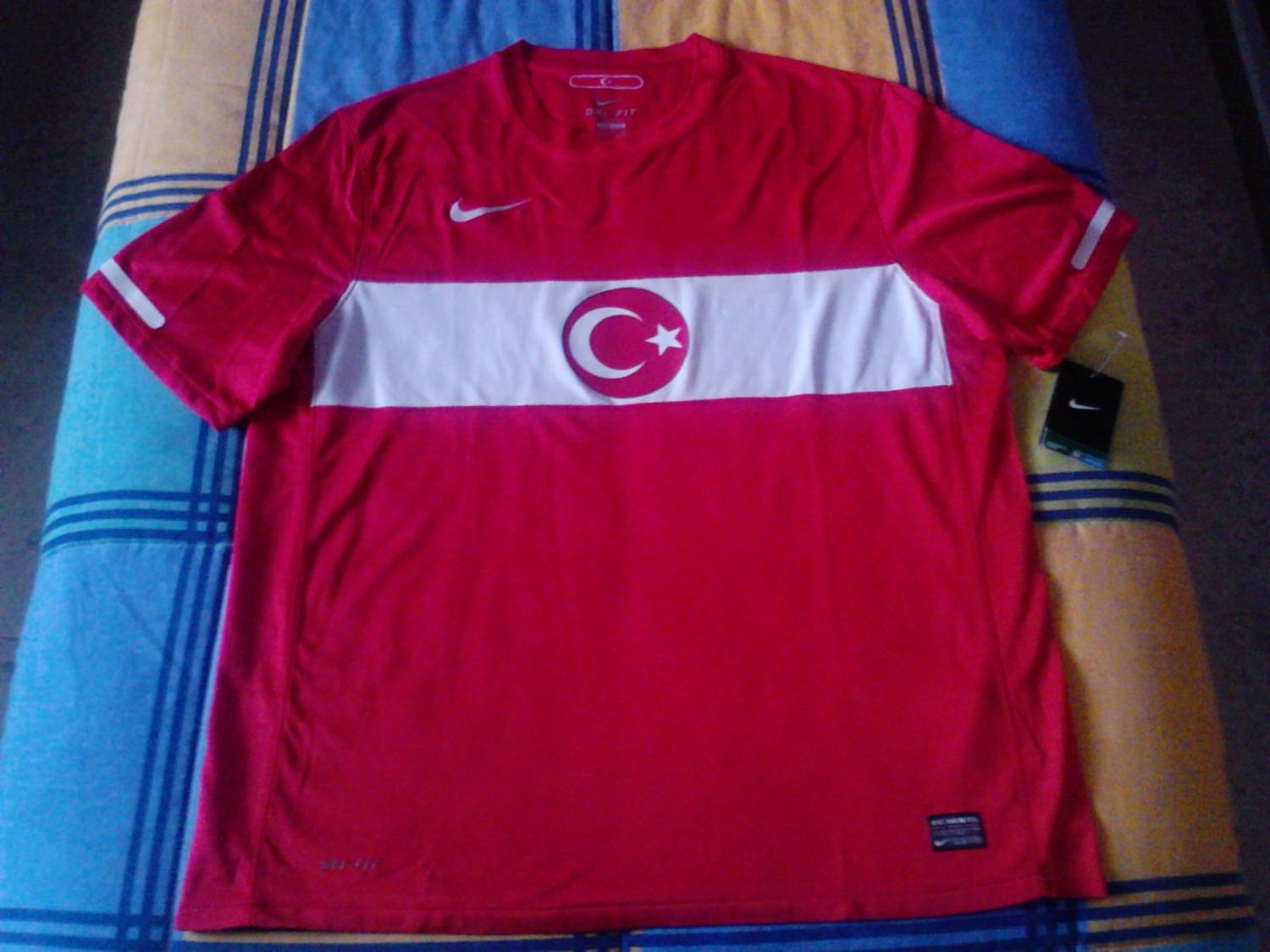 maillot équipe de turquie domicile 2010-2011 pas cher