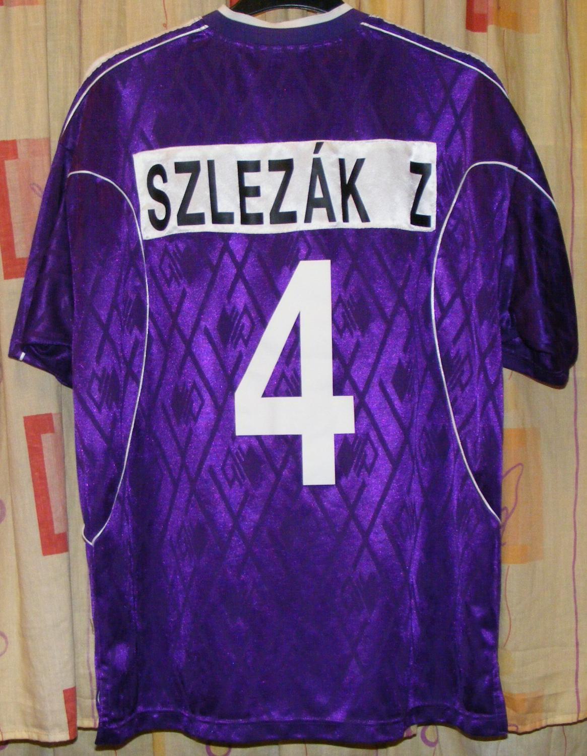 maillot équipe de újpest fc domicile 2000-2001 rétro