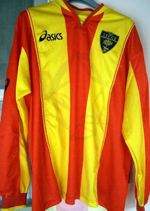 maillot équipe de us lecce domicile 2002-2003 rétro