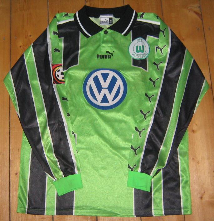 maillot équipe de vfl wolfsbourg domicile 1999-2000 rétro