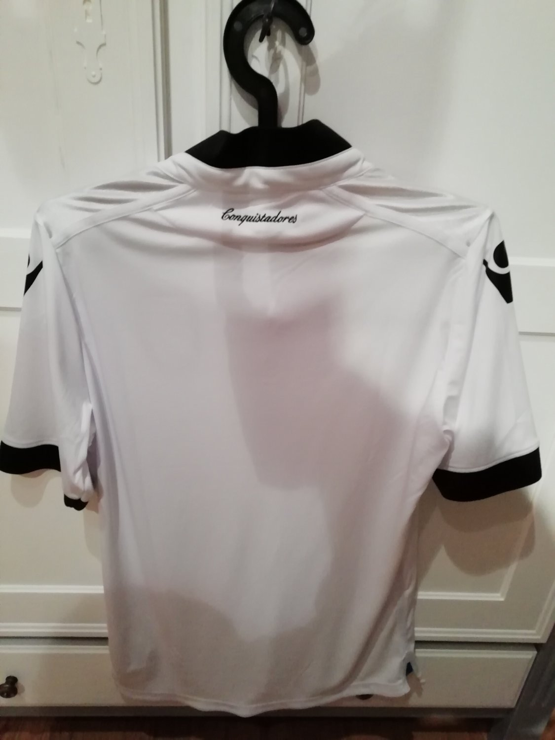 maillot équipe de vitória guimarães domicile 2016-2017 rétro