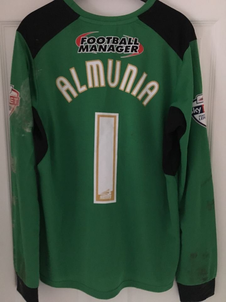 maillot équipe de watford fc gardien 2013-2014 pas cher maillot équipe de watford fc gardien 2013-2014 pas cher