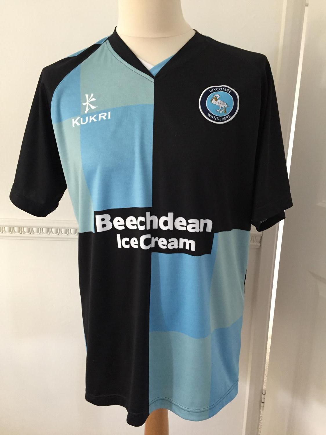 maillot équipe de wycombe wanderers domicile 2014-2016 rétro