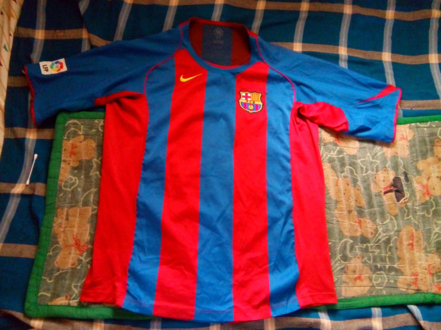 maillot fc barcelone domicile 2004-2005 rétro