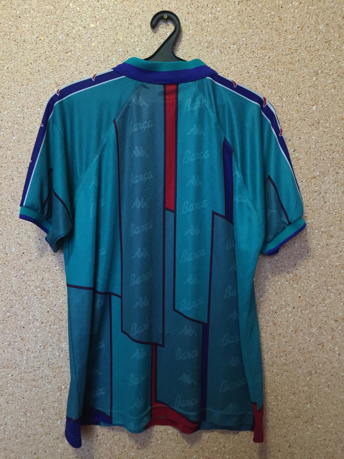 maillot fc barcelone exterieur 1995-1997 pas cher maillot fc barcelone exterieur 1995-1997 pas cher