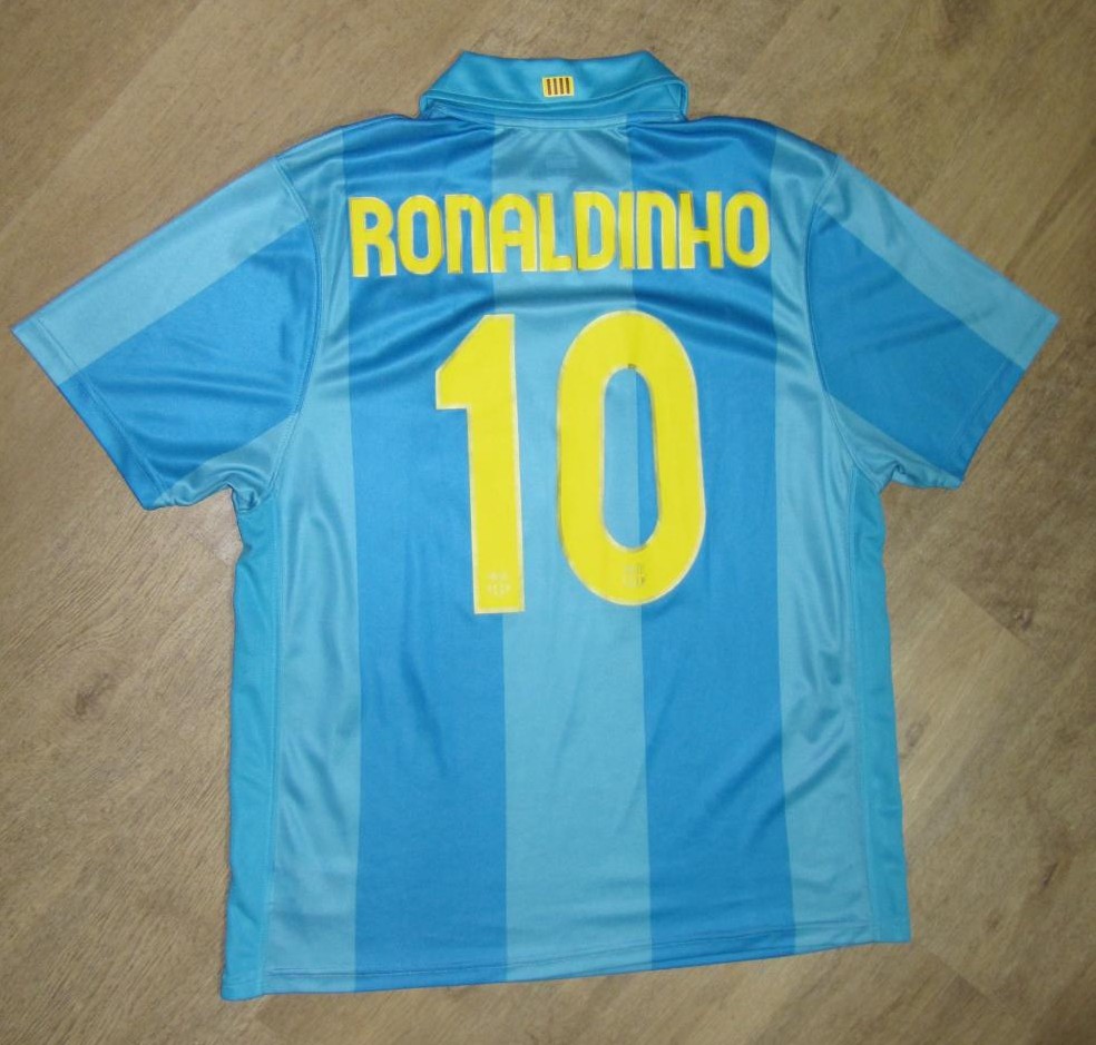 maillot fc barcelone exterieur 2007-2008 rétro maillot fc barcelone exterieur 2007-2008 rétro