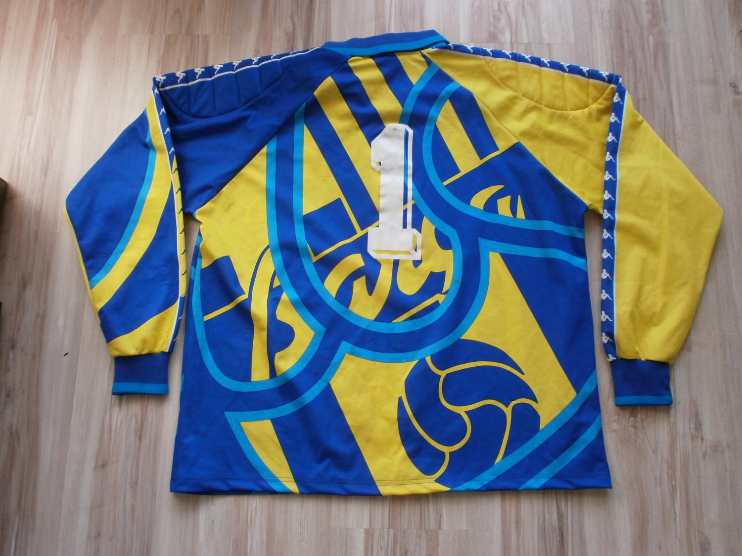 maillot fc barcelone gardien 1995-1996 rétro maillot fc barcelone gardien 1995-1996 rétro