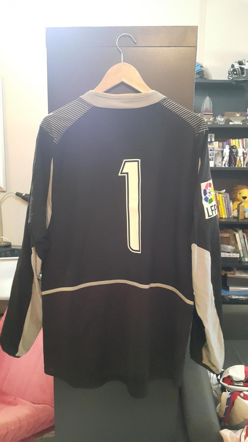 maillot fc barcelone gardien 2003-2004 rétro maillot fc barcelone gardien 2003-2004 rétro