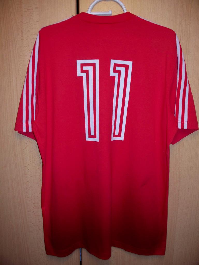 maillot fc bayern munich domicile 1980-1981 rétro maillot fc bayern munich domicile 1980-1981 rétro