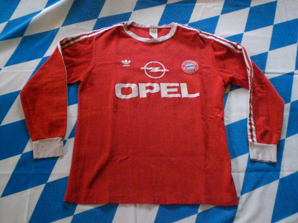 maillot fc bayern munich domicile 1990-1991 rétro