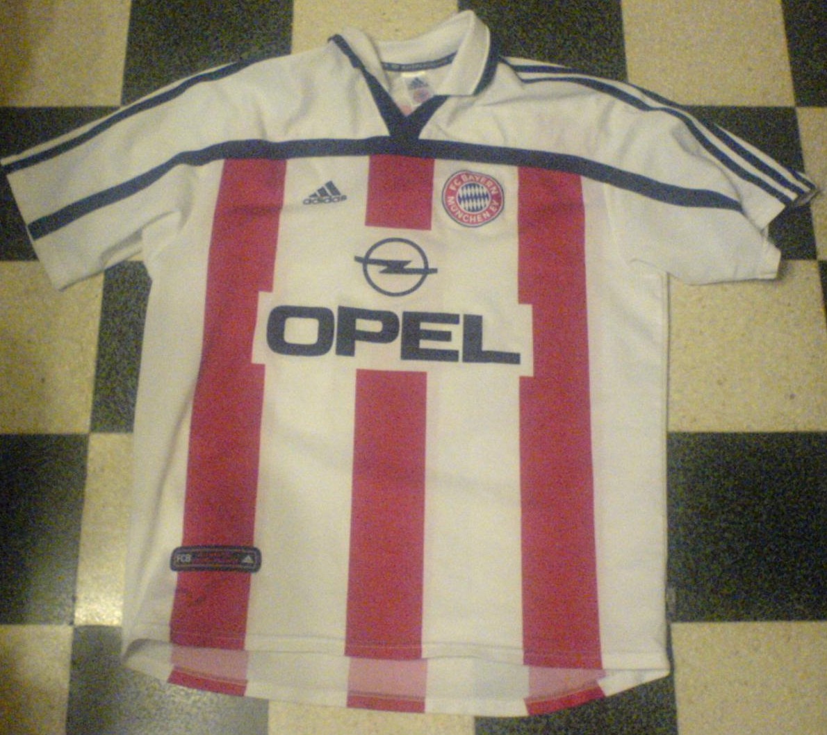maillot fc bayern munich exterieur 2000-2002 pas cher