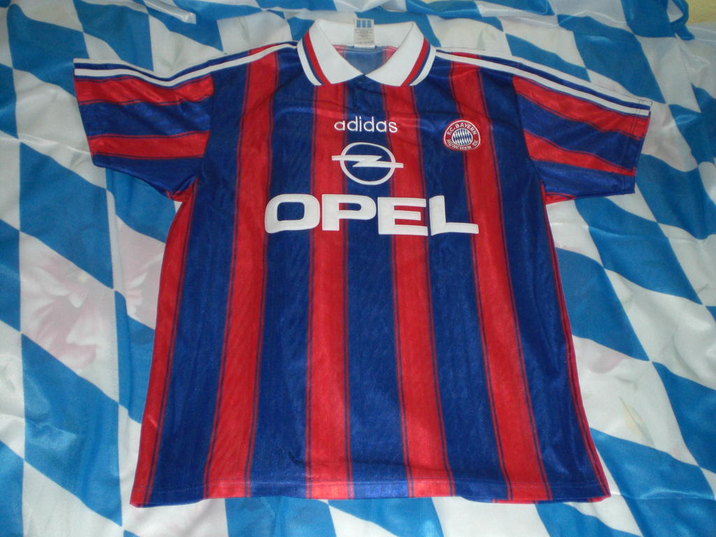 maillot fc bayern munich particulier 1996-1997 rétro maillot fc bayern munich particulier 1996-1997 rétro