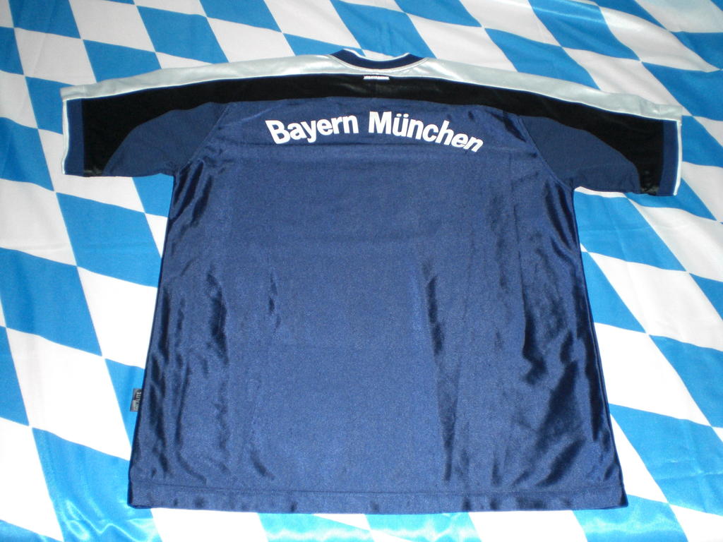 maillot fc bayern munich particulier 1999-2002 rétro maillot fc bayern munich particulier 1999-2002 rétro