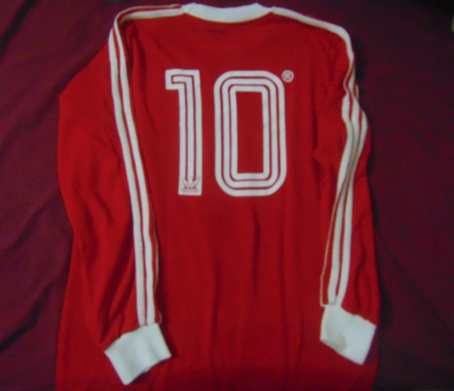 maillot fc bayern munich réplique 1985 rétro maillot fc bayern munich réplique 1985 rétro