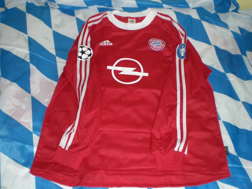 maillot fc bayern munich réplique 2001 rétro