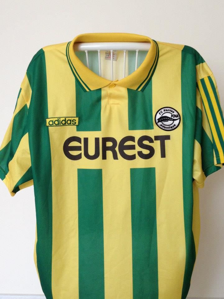 maillot fc nantes domicile 1995-1996 rétro