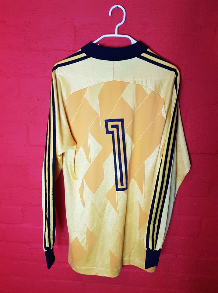 maillot fc twente gardien 1986-1988 rétro maillot fc twente gardien 1986-1988 rétro