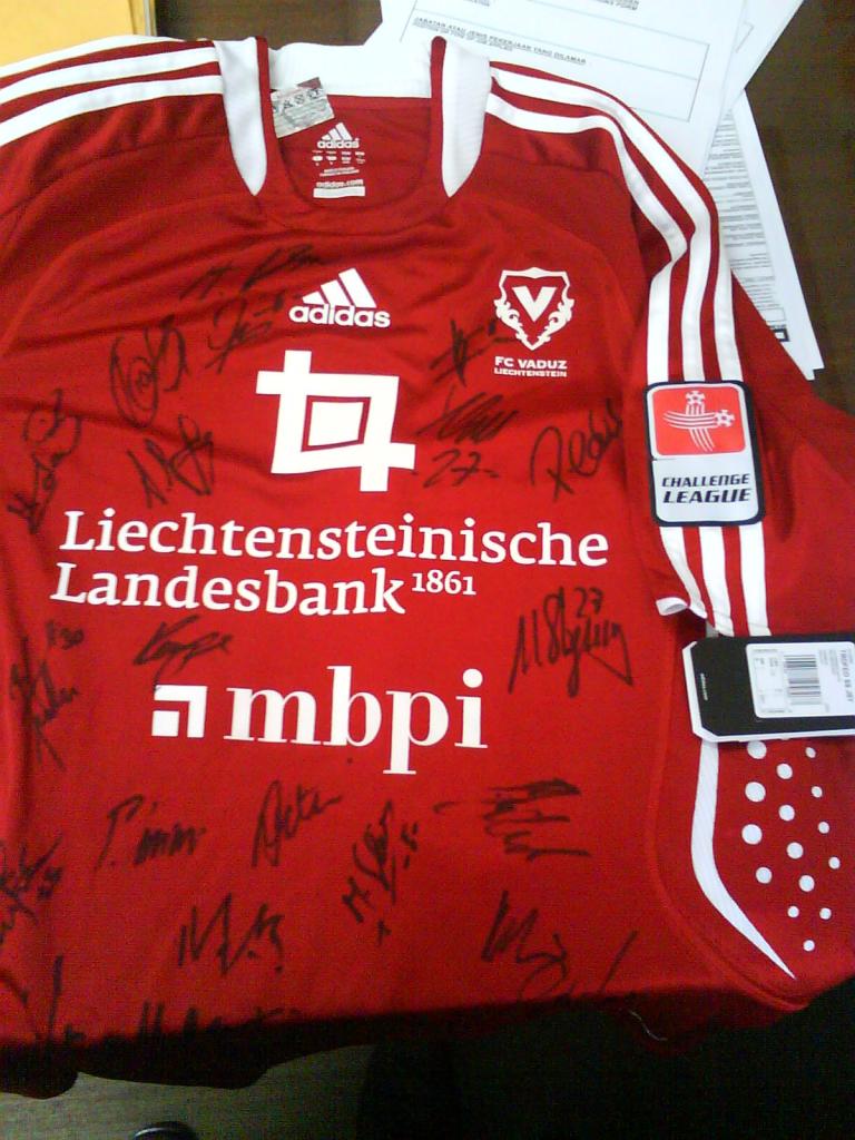 maillot fc vaduz domicile 2009-2010 pas cher