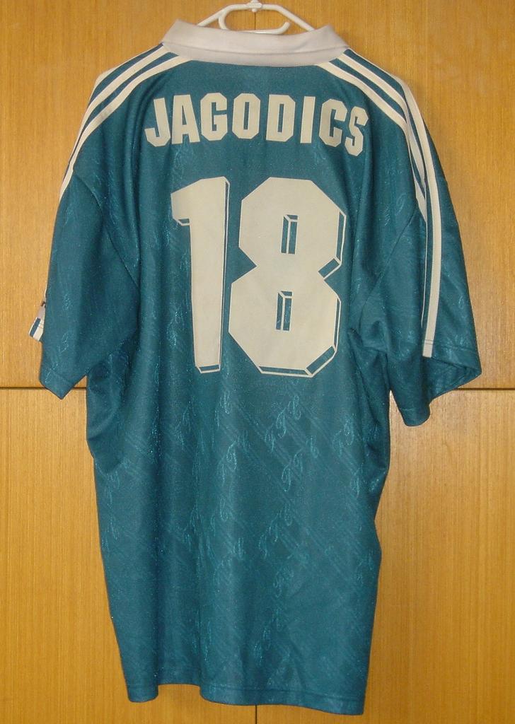 maillot ferencváros tc third 1997-1998 rétro maillot ferencváros tc third 1997-1998 rétro