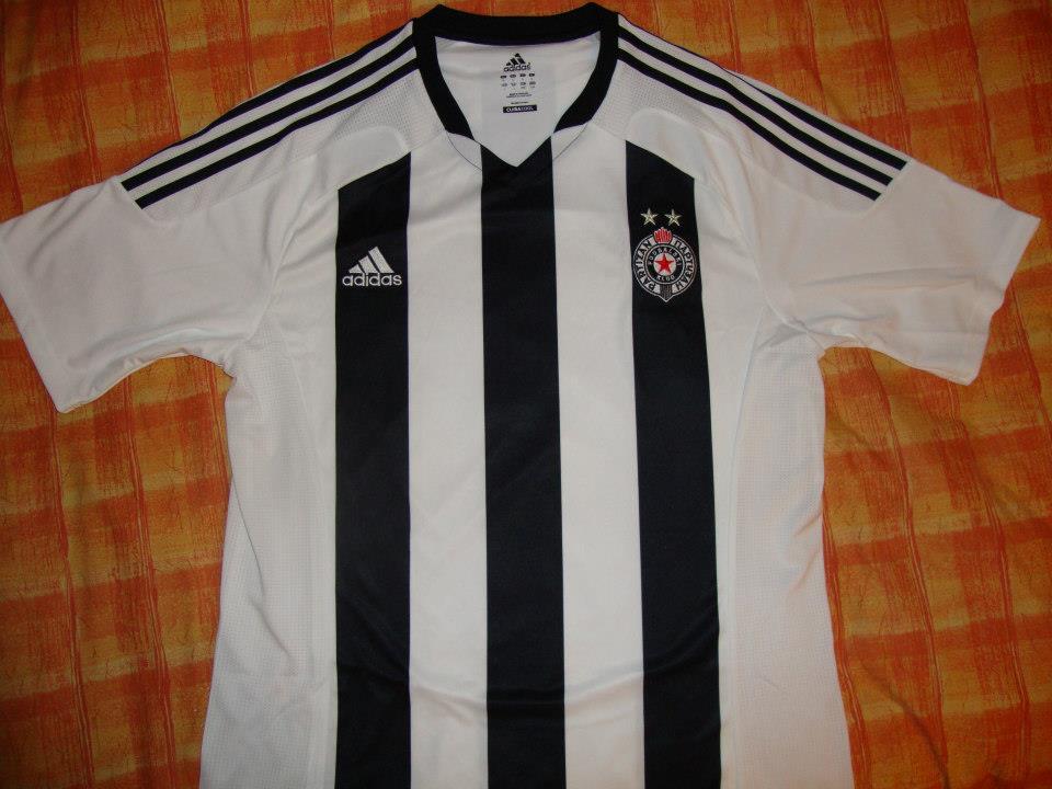 maillot fk partizan domicile 2011-2012 rétro