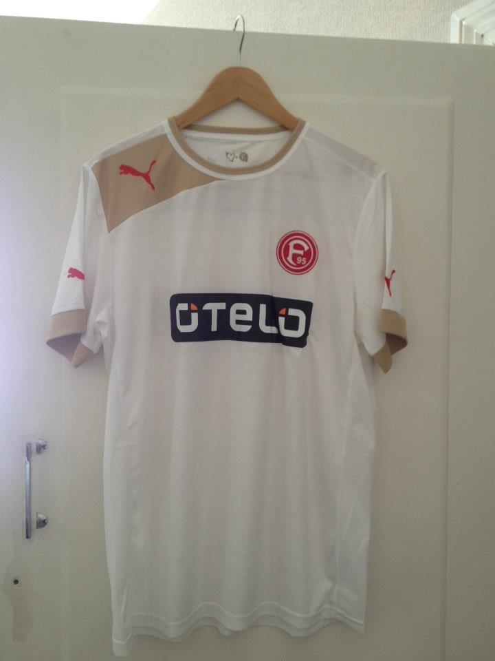 maillot fortuna düsseldorf exterieur 2012-2014 rétro