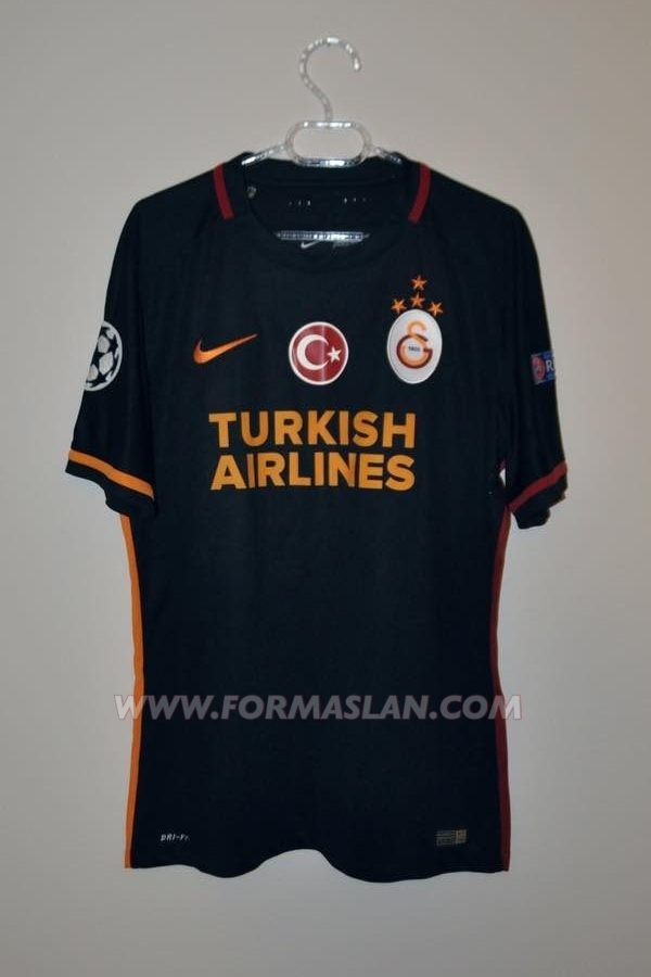 maillot galatasaray réplique 2015-2016 pas cher