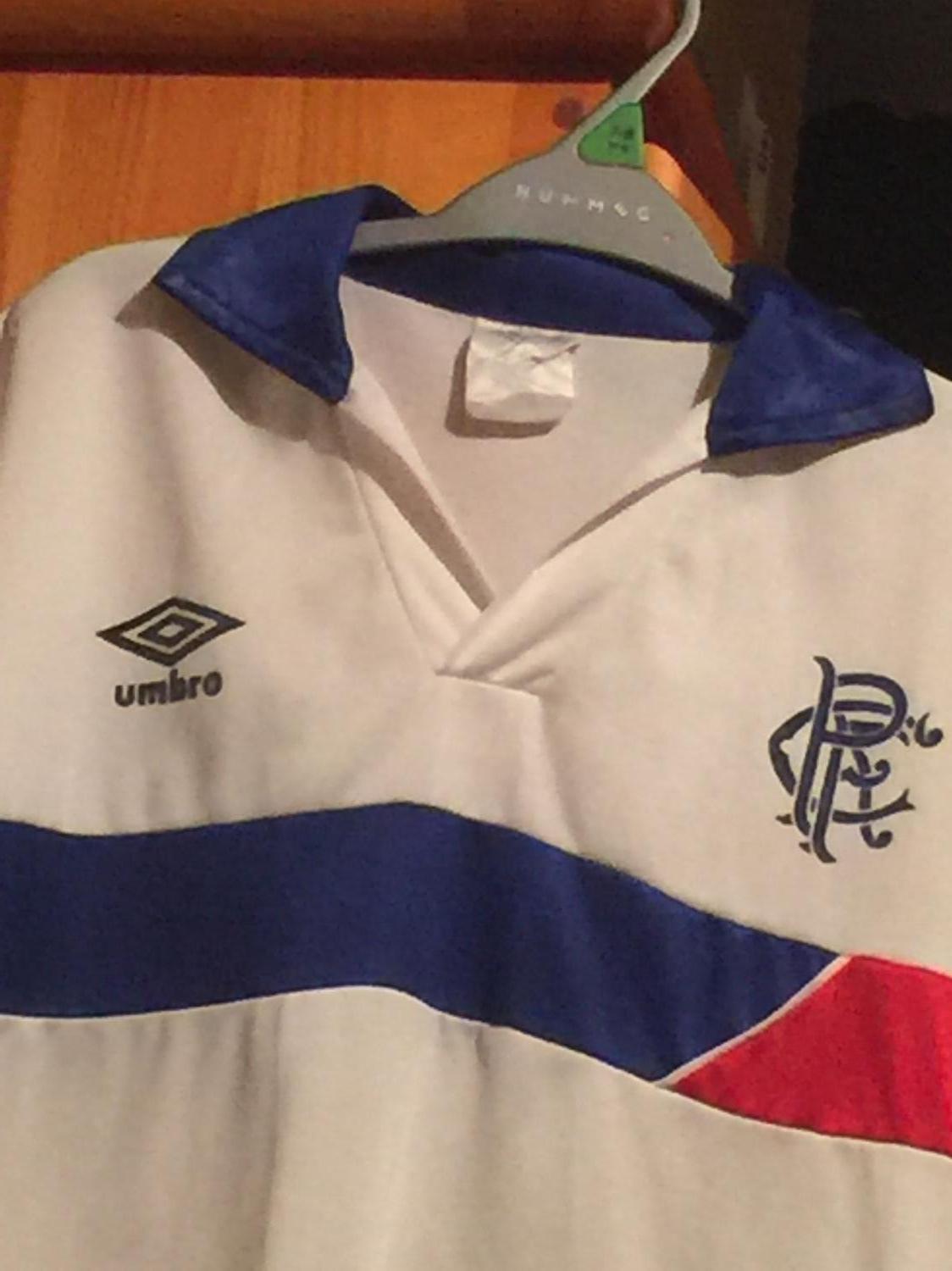 maillot glasgow rangers exterieur 1985-1988 rétro maillot glasgow rangers exterieur 1985-1988 rétro