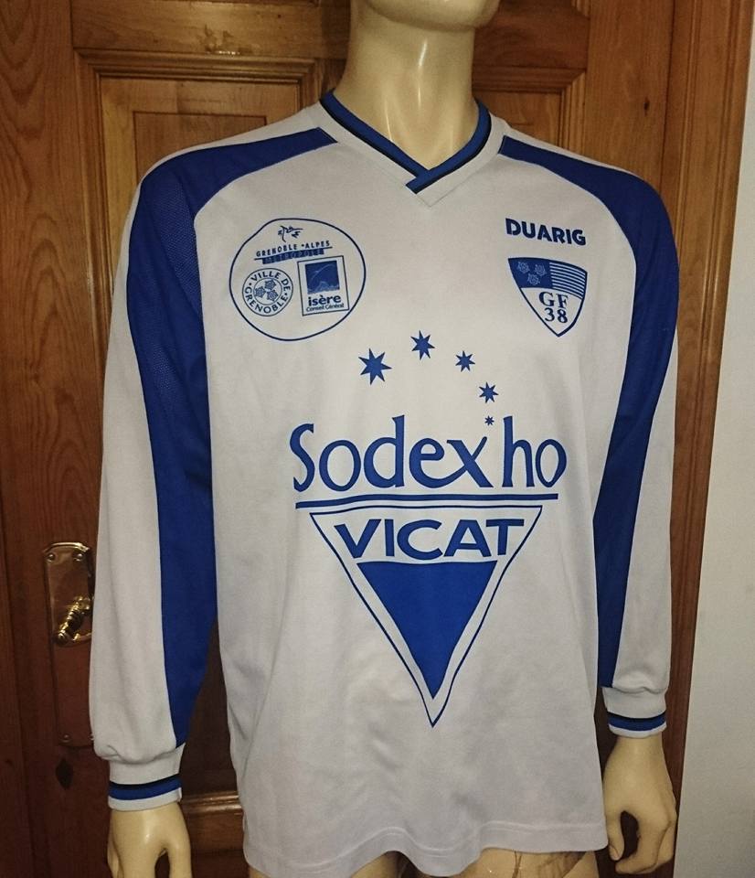 maillot grenoble foot 38 third 2001-2002 pas cher