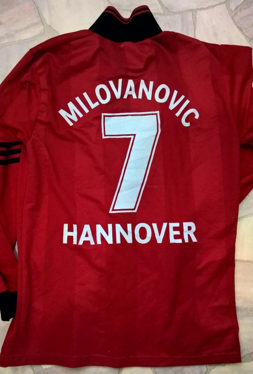 maillot hannover 96 domicile 1996-1997 pas cher maillot hannover 96 domicile 1996-1997 pas cher