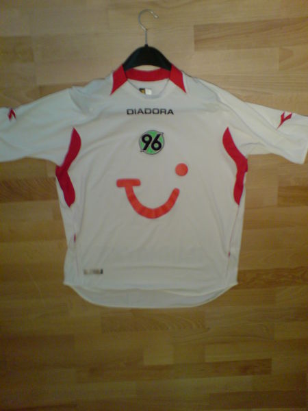 maillot hannover 96 exterieur 2006-2007 rétro