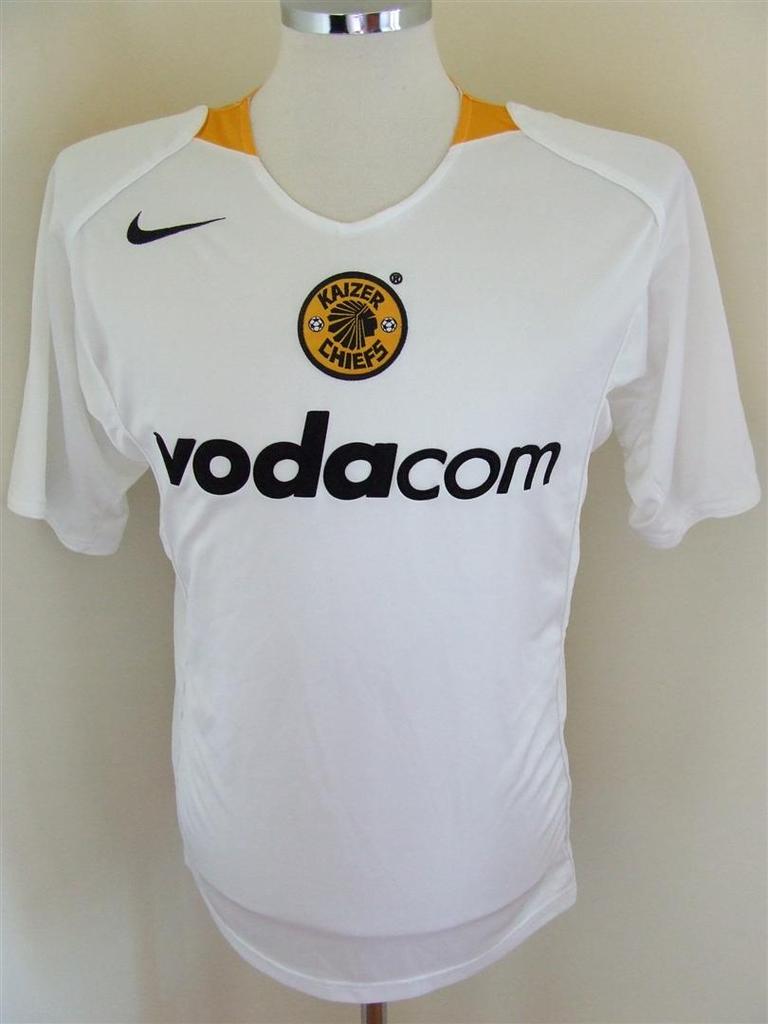 maillot kaizer chiefs exterieur 2004-2005 rétro
